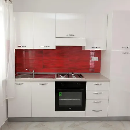 Mtv Escape, Free Parking, Near Zadar