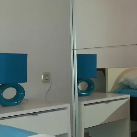 Apartment Mtv With Privatne Parking Zadar