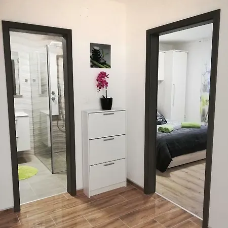 Mtv - Private Parking, Fast Wi-fi & Steps To The *