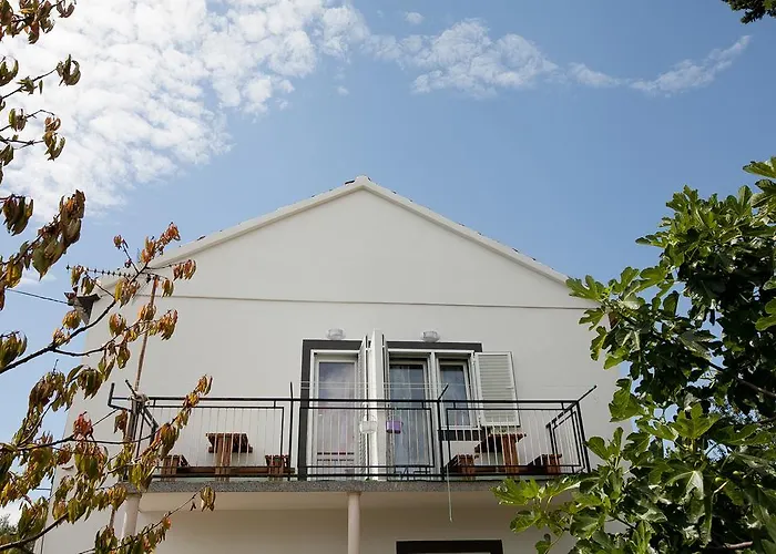 Mtv - Private Parking, Fast Wi-fi & Steps To The * Ζαντάρ