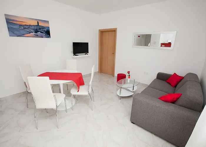 Διαμέρισμα Mtv - Private Parking, Fast Wi-fi & Steps To The *