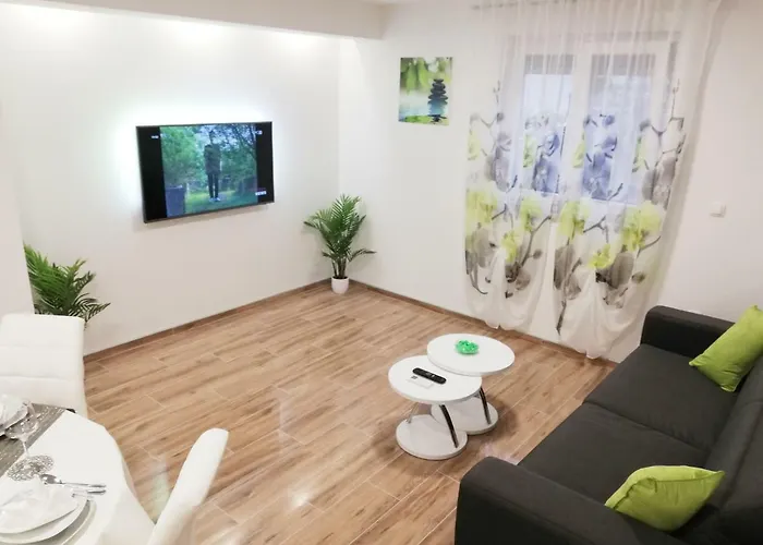 Διαμέρισμα Mtv - Private Parking, Fast Wi-fi & Steps To The Ζαντάρ